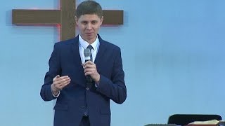 "Эти руки ничего не крали". Николай Савчук РУССКИЙ ПЕРЕВОД
