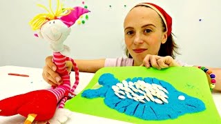Рыбка из семечек и песка с Машей и Клавой