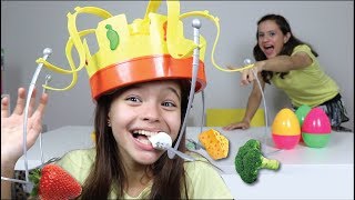 DESAFIO Da COROA De COMIDA MALUCA! (CROWN) Quem vai Comer mais Mamãe ou Vivi?
