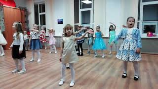 Образцовый вокальный ансамбль "Улыбка" город Грязи открытый урок 23.11.2018