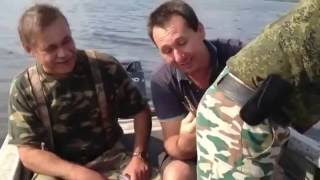 Смешные Случаи На Рыбалке:  Нормально поймал, да!
