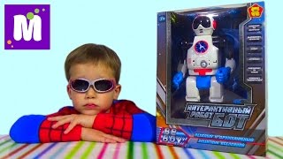Робот Бот распаковка играем даем команды игрушке