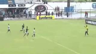 Вратарь забил гол от своих ворот. Невероятный гол!!!