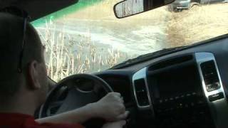Toyota Land Cruiser LC120 Offroad Extreme driving