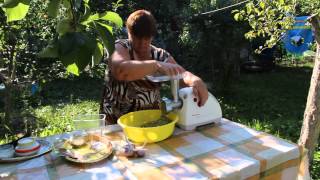 Необычная аджика. Аджика из крыжовника.