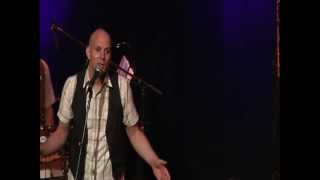 יוני אילת בהופעה - ווען זי טאנצט - היא רוקדת Yoni Eilat - When she dance