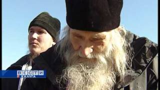 http://hram-bogoyavlenia.ru Освящение и установка куполов
