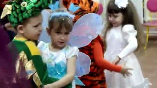 Новогодний утренник в детском саду.