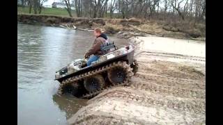 ARGO 480 WITH OLD STYLE TRACKS RIVER FUN
