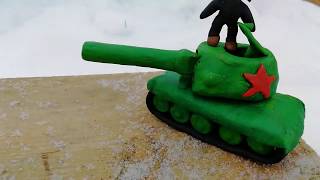Стреляющий  ТАНК  из  пластилина  !