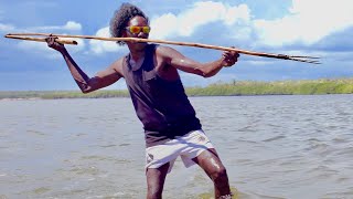 Ep.2 'Night Spear'. Aboriginal Hunting & Spearfishing in Remote Australia - FISHING THE WILD NT