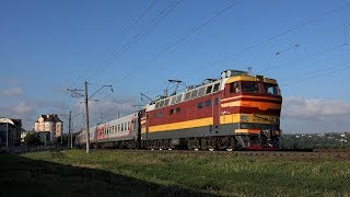 Электровоз ЧС4Т-498 с поездом №311 Новороссийск — Воркута