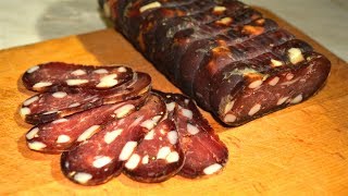 Колбаса сыровяленая  перечно- мускатная.