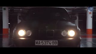 Обзор BMW E34. ПРАВИЛЬНЫЙ БУМЕР для НОРМАЛЬНЫХ ПАЦАНОВ || Тест драйв by AVTOritet