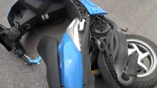 Scontro tra due moto all'uscita di scuola