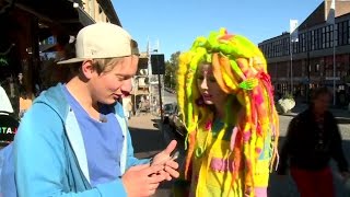 Färgstark hjälp för Julius och Björn - Spring! (TV4)