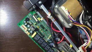 ИБП RUCELF  UPI-400-12 не включается при включении пищит. источник бесперебойного питания, Ремонт