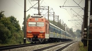Пассажирские поезда "ГАЛИЧИНА" и "КИЕВ ЭКСПРЕСС" ведет ДС3-016
