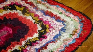 Коврик из обрезков ткани, а также ненужных вещей, своими руками.