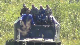 Вездеход на гусенечном ходу.