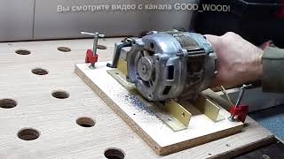 Токарный станок без задней бабки и с двумя двигателями.