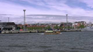 アキーラさん①フィンランド・スオメンリンナ島行きボートSuomenlinna,Finland
