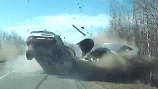 Самые жёсткие и страшные лобовые аварии
