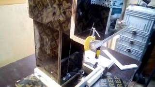 Самодельный сверлильный станок 700 ватт из фанеры, который кроет китайсов.