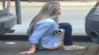 Girl Poops on Streets of NYC [NSFW] - Roy Hibbert Tweets