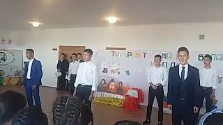 Абайдың "Көзімнің қарасы" әні қазақ, ағылшын тілінде оқушылардың орындауында. Вокал