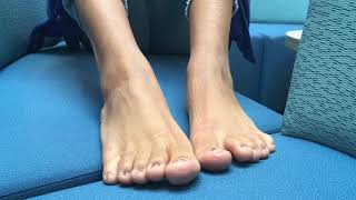 Juicy toes and wrinkly soles - mall Shenanigans part 21