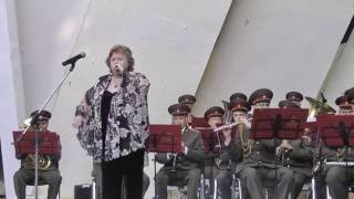 романс "Бубенцы" (Слышу звон бубенцов издалёка). Надежда Федоренко и военный оркестр Нац.гвардии