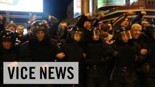 Civilians Clash Over Crimea Referendum: Russian Roulette in Ukraine
