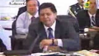 Alan García basurea a la prensa