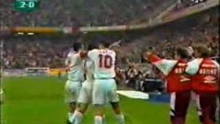 SEVILLA FC  12-10-1999 Sevilla 3  Betis 0