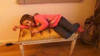 Едем в Киев ЧЕЛЛЕНДЖ Что в коробке VLOG Кукла Barbie распаковка