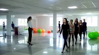 Фрагмент урока дефиле, Покровск, GRANI MODELS. Курс Fashion Model.