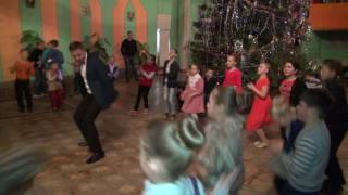 Урок танца от Андрея :) Новогодний вечер отдыха для детей НАБТ ФЕЕРИЯ 30-12-2016 -2