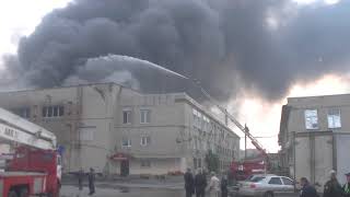 Рятувальники ліквідували пожежу у складській виробничій будівлі