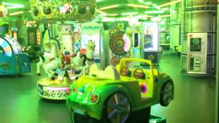 лабиринт с горками и детские игровые автоматы
