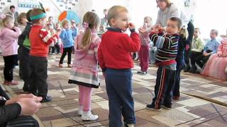 Зайчики и волк, Прыг-прыг :) Детки 2-й младшей группы