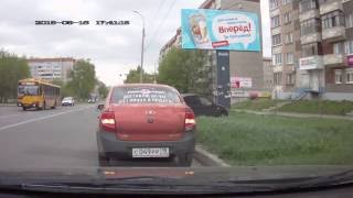 ГИБДД Ижевск нарушение ПДД 14.1 нет доказательств