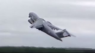 Неудачный взлет самолетов.