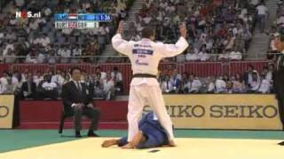 JUDO 2010 World Championships: Guillaume Elmont (NED) - Euan Burton (GBR)
