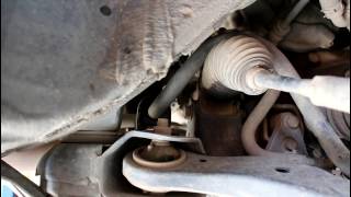 Toyota Harrier Тойота Харриер 2003 года  Замена втулок и стоек переднего стабилизатора