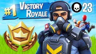 Winning in Season 10 Solos! *Pro Fortnite Player* // 2400 Wins (Fortnite Battle Royale)