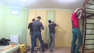 Детский скалодром в игровой компанте
