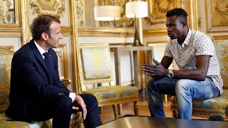 Mamoudou Gassama, le Malien ayant sauvé un enfant à Paris, va être régularisé