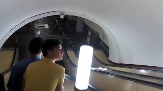 Москва 160 - Подземный переход между станциями метро Охотный ряд театральная площадь революции летом
