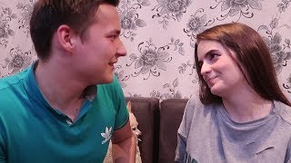 как НЕ НУЖНО снимать видео: БРАТ ПАРНЯ ДЕЛАЕТ МНЕ МАКИЯЖ